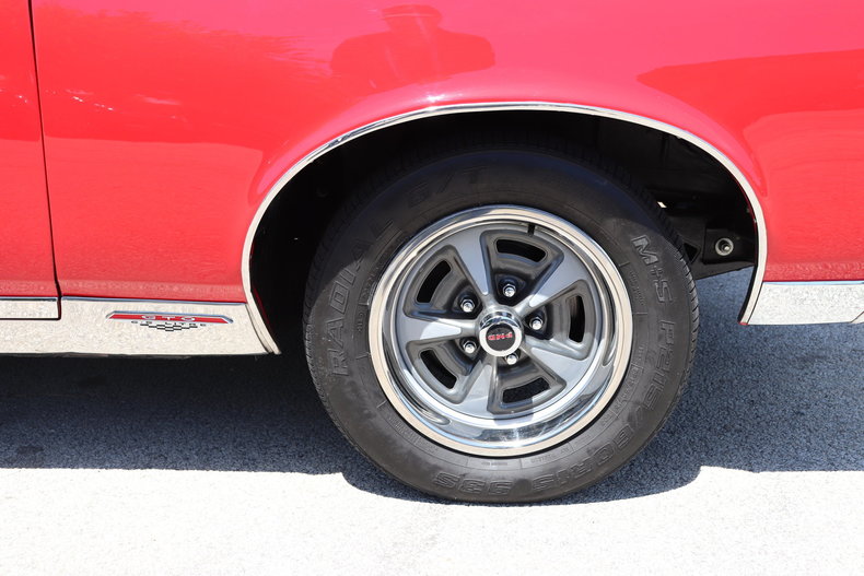 53776f44025c6 low res 1967 pontiac gto ho