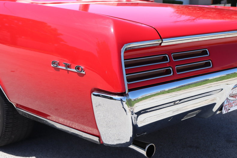 53788784a0e25 low res 1967 pontiac gto ho