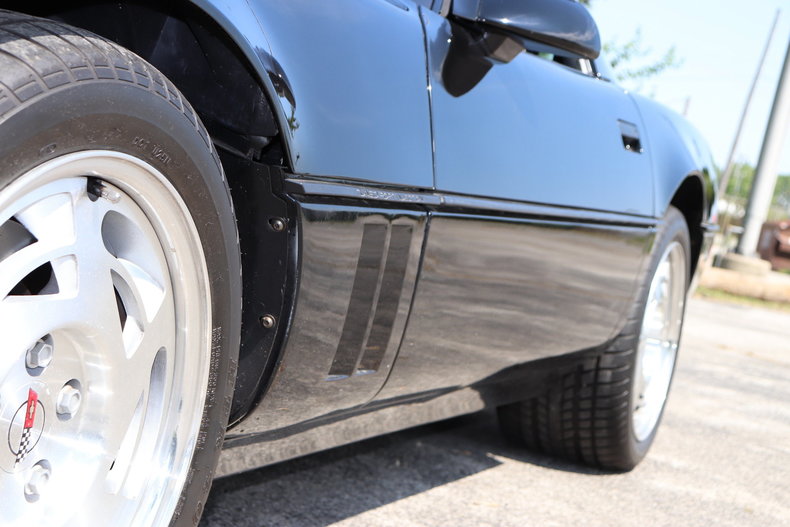 53726d937b872 low res 1990 chevrolet corvette zr1