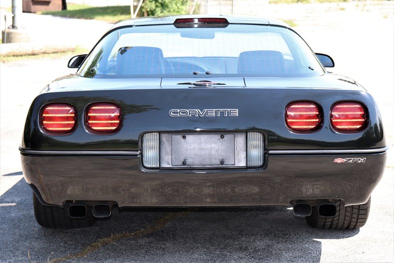 53733fd477d33 low res 1990 chevrolet corvette zr1