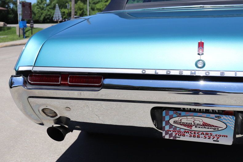 53909182123f8 low res 1968 oldsmobile 442