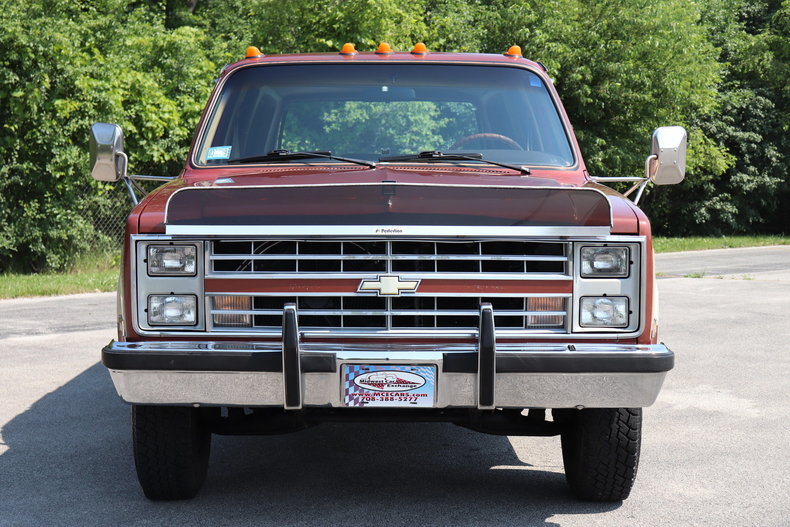 53976686abd89 low res 1986 chevrolet suburban