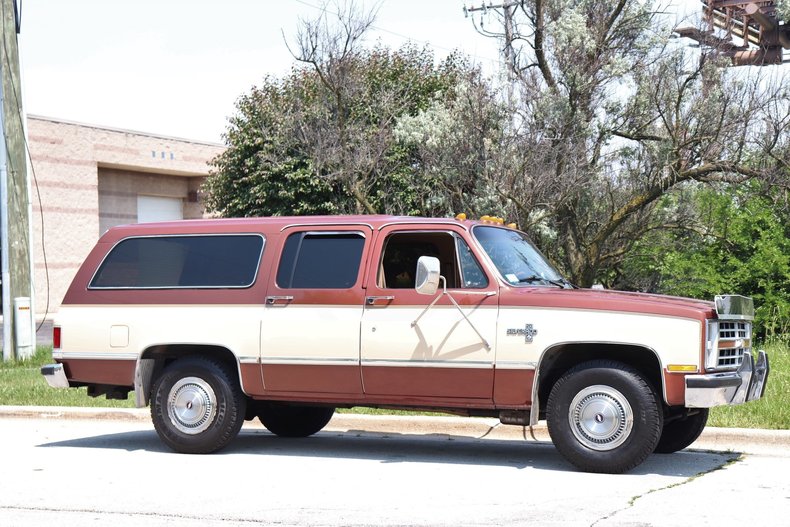 53982f341d4a7 low res 1986 chevrolet suburban