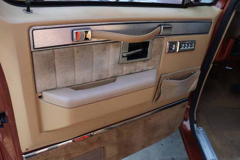 54021a8cdc78f low res 1986 chevrolet suburban c20