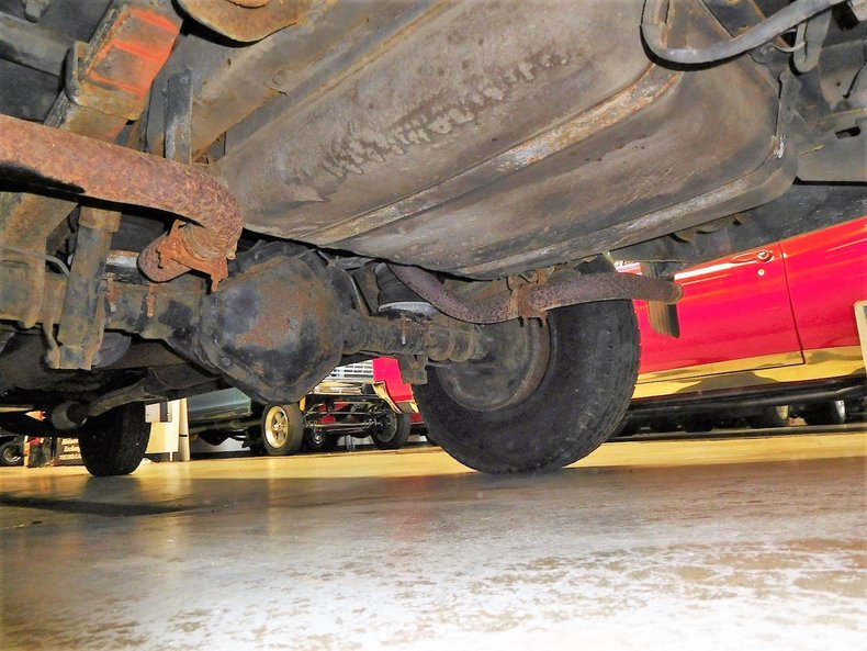 54051d80b119a low res 1986 chevrolet suburban c20