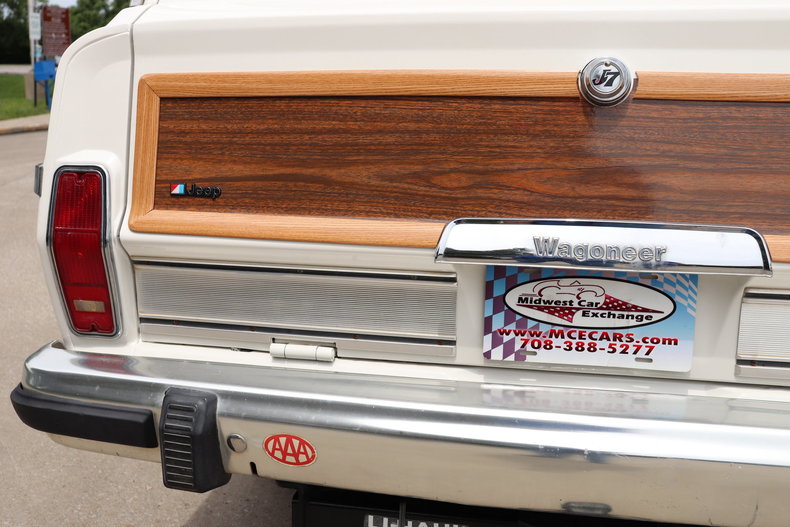 5411642c80520 low res 1985 jeep grand wagoneer