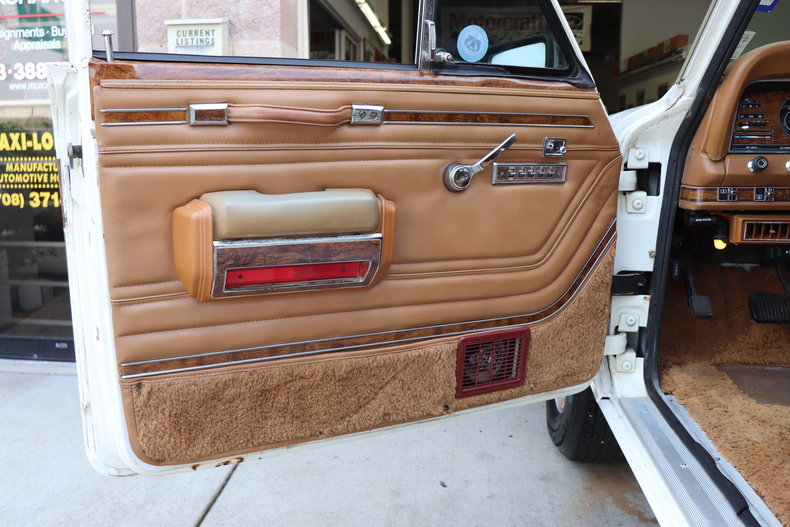 541294f9f1747 low res 1985 jeep grand wagoneer