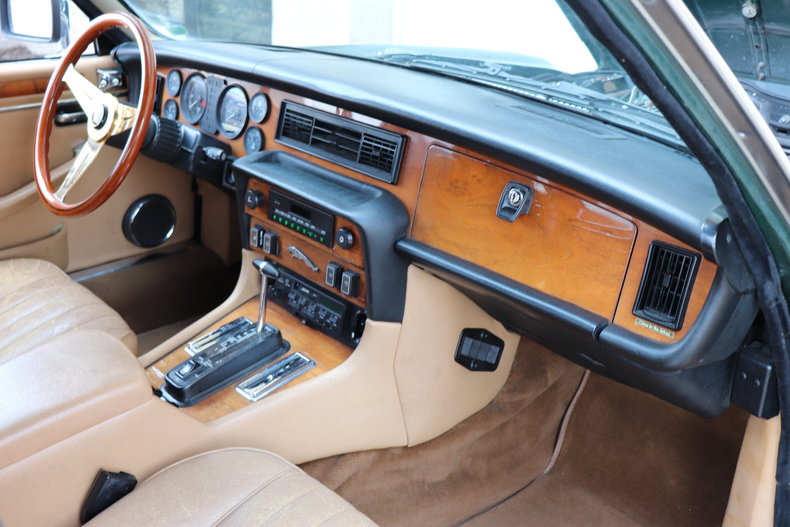 542384338407b low res 1987 jaguar xj6