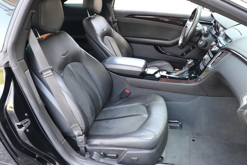 54402466df4d2 low res 2012 cadillac ctsv