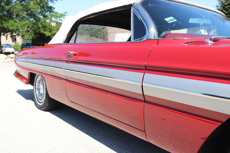 548051ecc8fc8 low res 1961 oldsmobile starfire