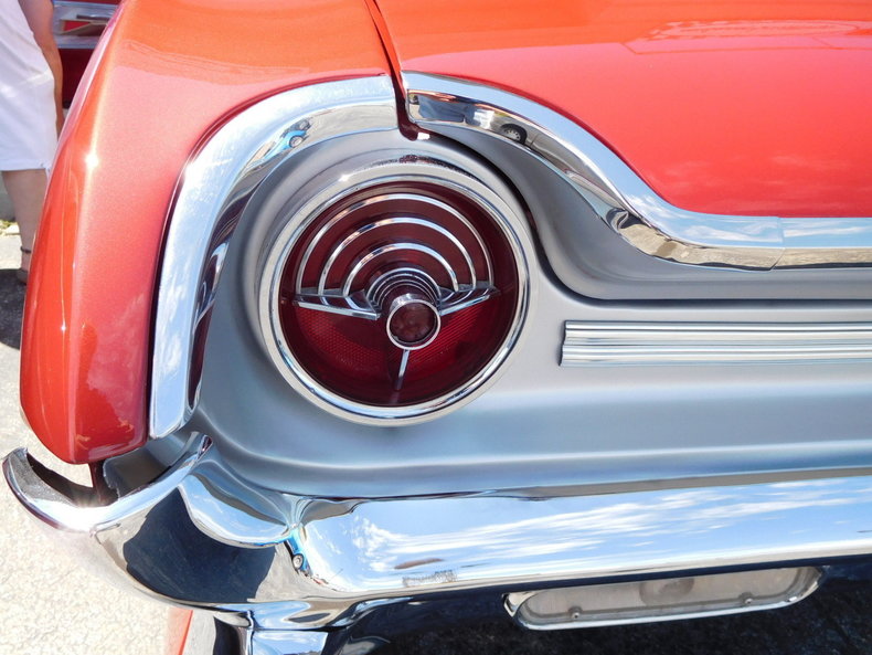 562835797c357 low res 1961 oldsmobile starfire convertible