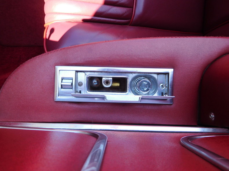 56284b77d7c13 low res 1961 oldsmobile starfire convertible
