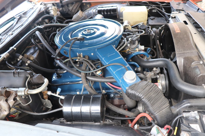 563097093845f low res 1977 lincoln continental town coupe