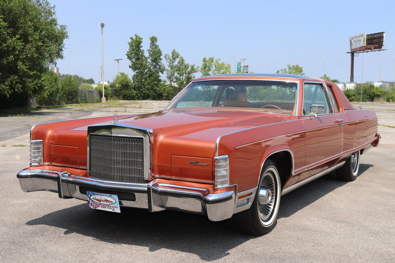 563125c2ddcdd low res 1977 lincoln continental town coupe
