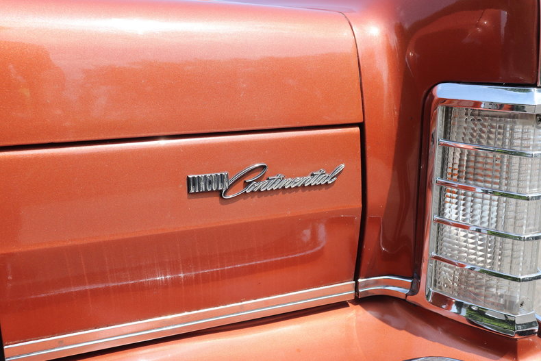56336e23650e6 low res 1977 lincoln continental town coupe