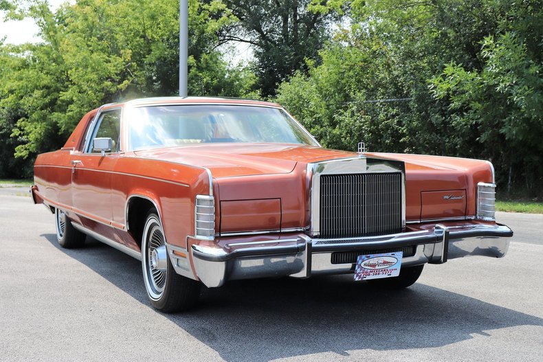 563466499354b low res 1977 lincoln continental town coupe