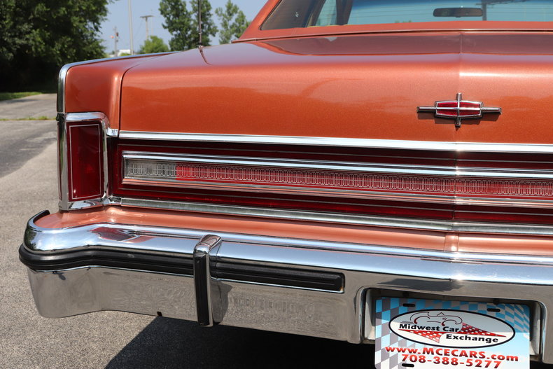 56358c8e85546 low res 1977 lincoln continental town coupe