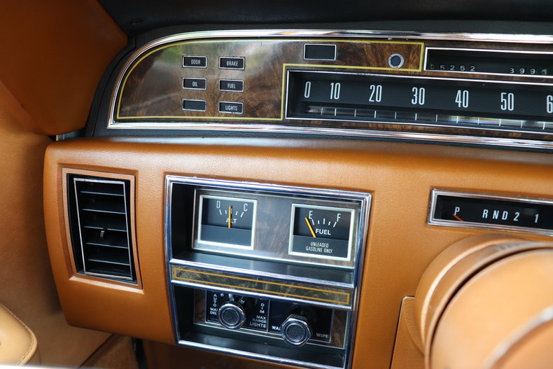 56362376a4ba8 low res 1977 lincoln continental town coupe
