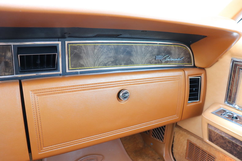 56371d16813d6 low res 1977 lincoln continental town coupe