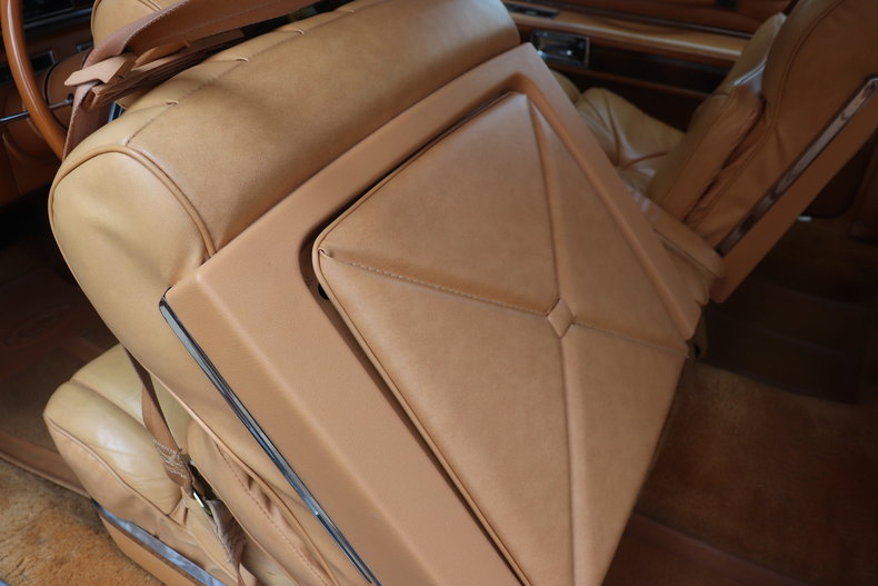 56377e1e3f039 low res 1977 lincoln continental town coupe