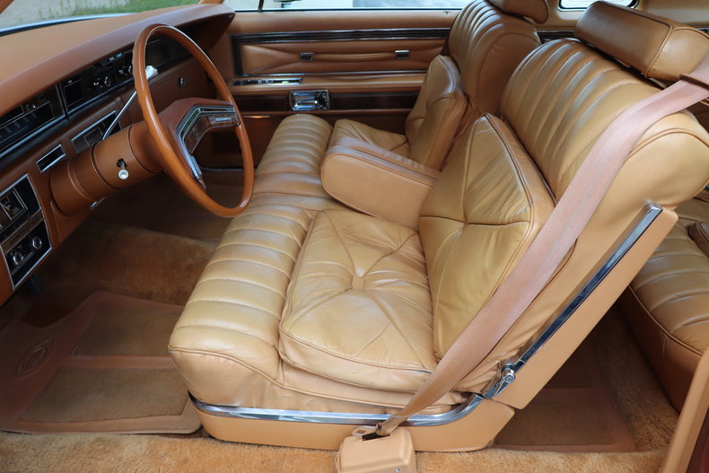 56379fcdacb35 low res 1977 lincoln continental town coupe