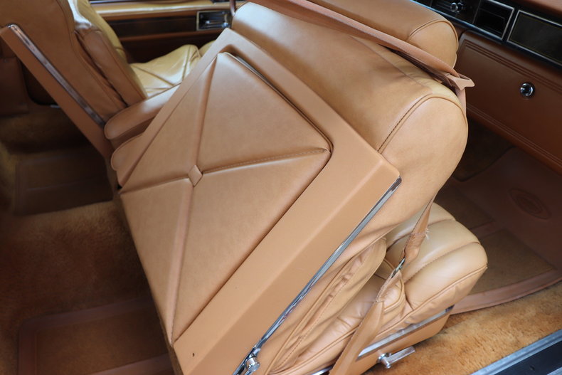 5638644a5e561 low res 1977 lincoln continental town coupe
