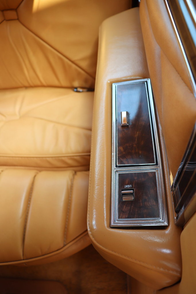 563884f22b169 low res 1977 lincoln continental town coupe