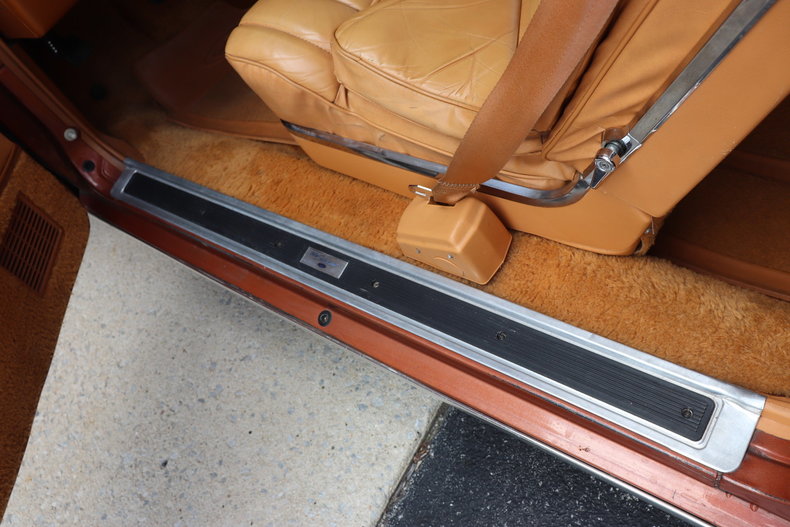 56393f1bf8c4a low res 1977 lincoln continental town coupe