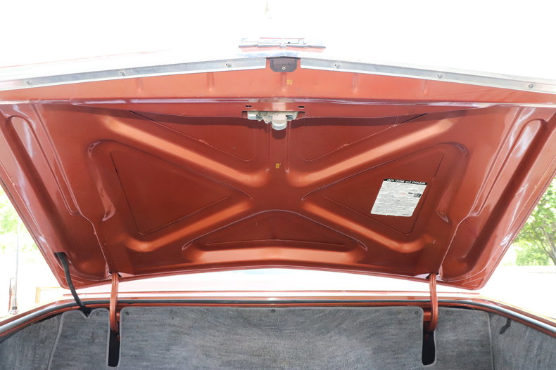 564034693fc95 low res 1977 lincoln continental town coupe