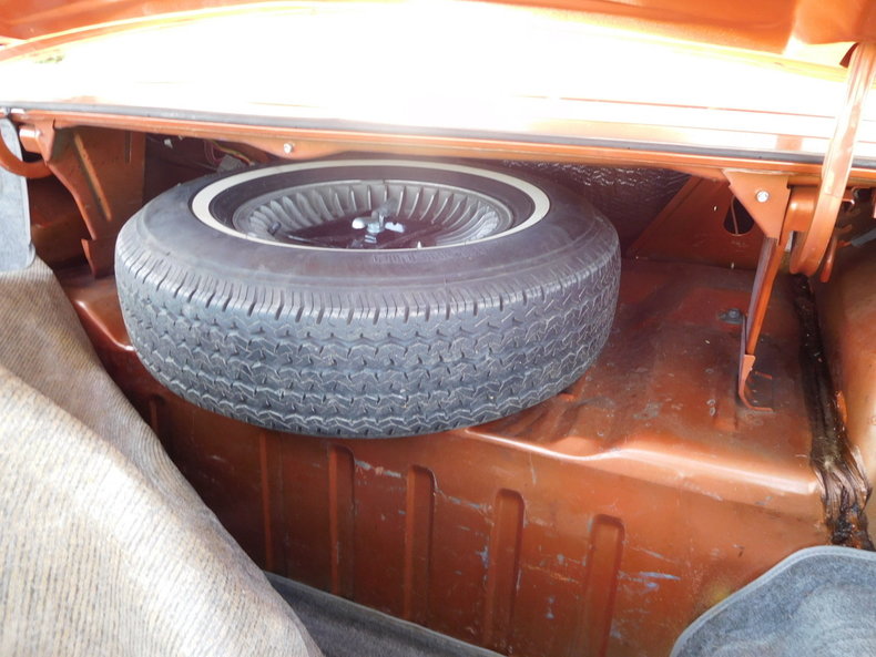5656258559549 low res 1977 lincoln continental town coupe