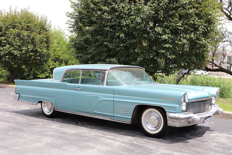 551815ac88330 low res 1960 lincoln continental mark v