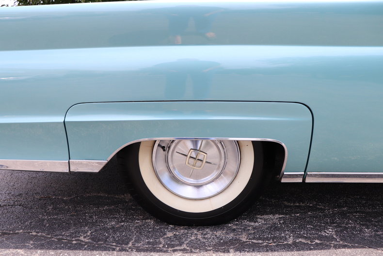 551945a72940d low res 1960 lincoln continental mark v