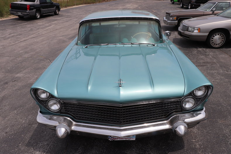 55200e1ae615f low res 1960 lincoln continental mark v