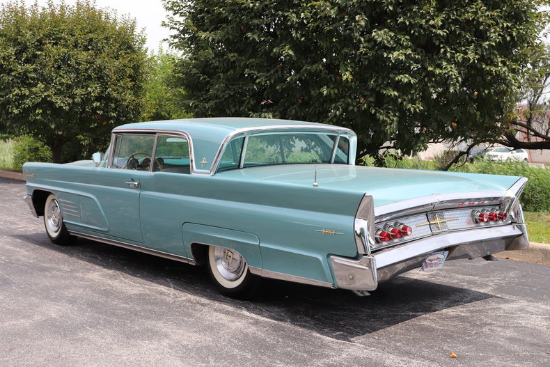 55218137c449c low res 1960 lincoln continental mark v