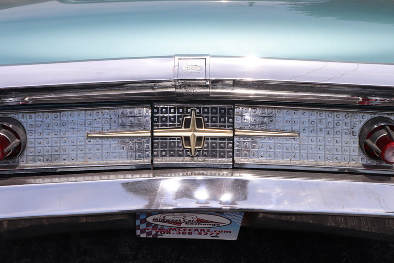 552267f7c0b36 low res 1960 lincoln continental mark v
