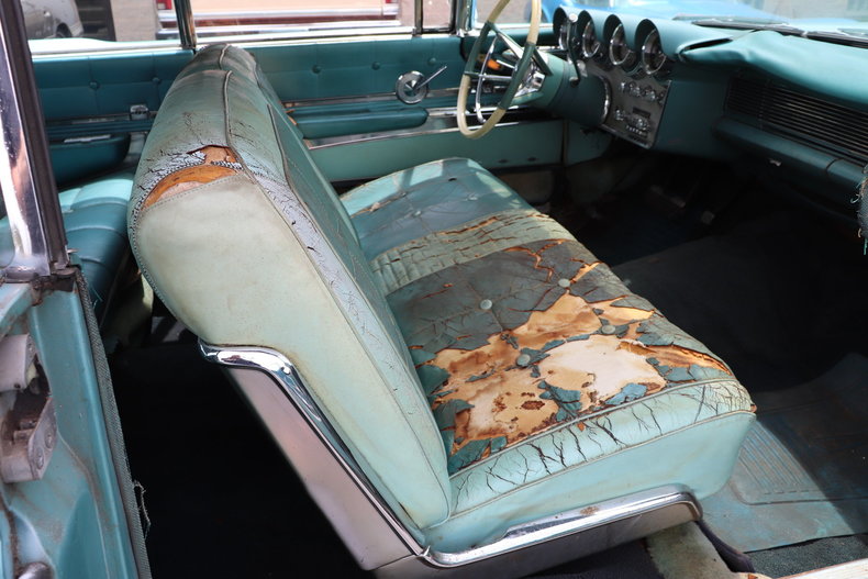 55249ccb7d414 low res 1960 lincoln continental mark v