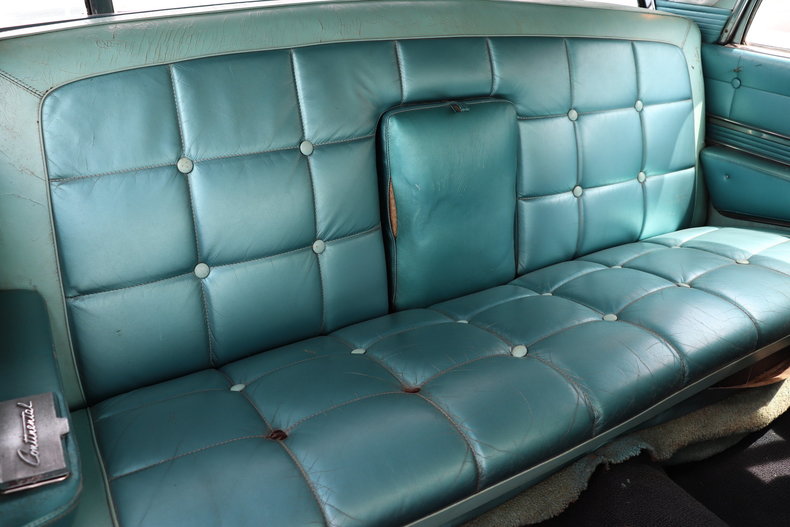 55251484a8aa2 low res 1960 lincoln continental mark v