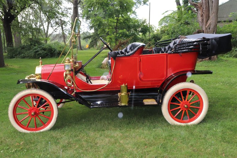 55520b6205cb4 low res 1912 ford model t four door touring