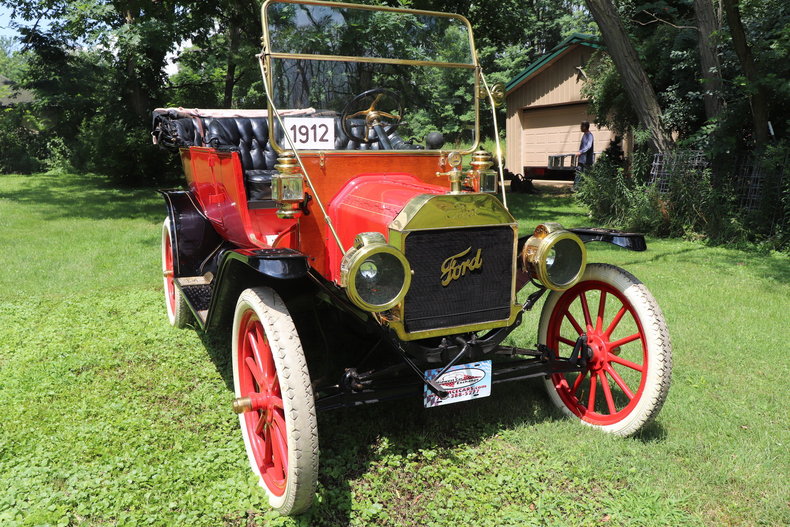 555308332f111 low res 1912 ford model t four door touring