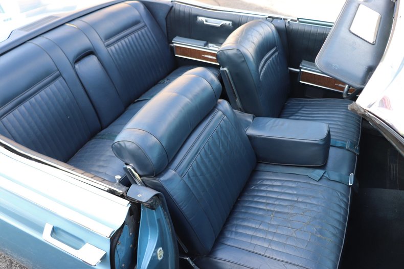 5549193a5a904 low res 1967 lincoln continental
