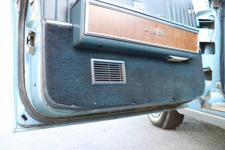 554924d349de2 low res 1967 lincoln continental