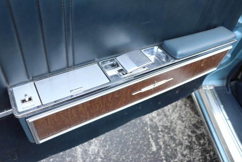 55505fe0df114 low res 1967 lincoln continental
