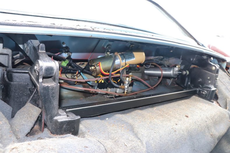 55515984ebe26 low res 1967 lincoln continental