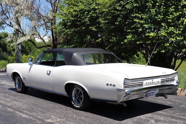 5586175420287 low res 1966 pontiac gto