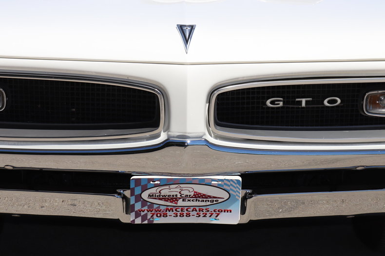 55869e34255c7 low res 1966 pontiac gto