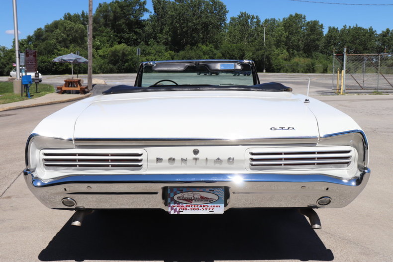 55940ae707bae low res 1966 pontiac gto