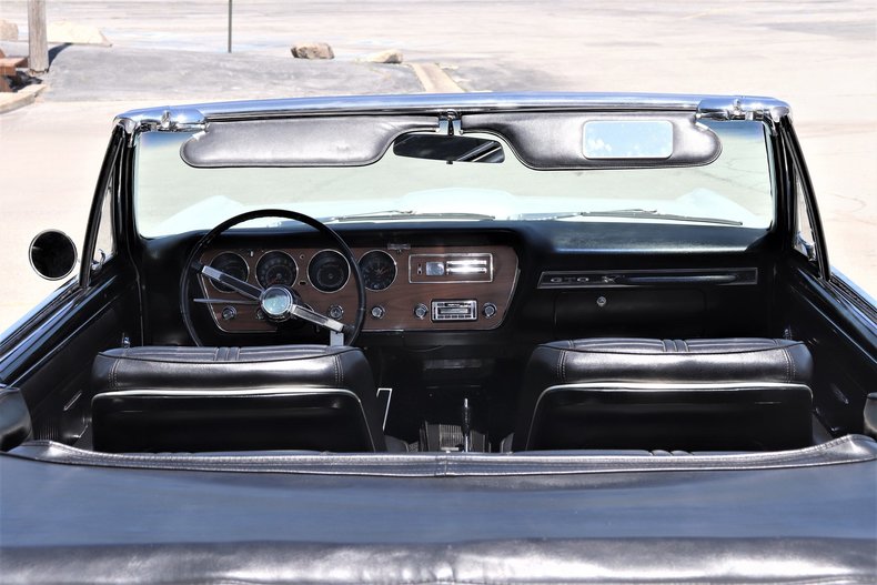 5594158562172 low res 1966 pontiac gto
