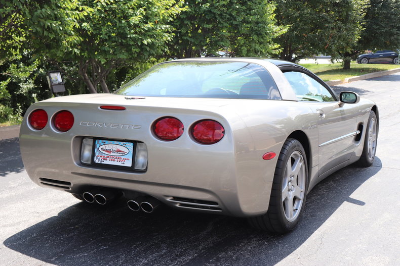 56580544a8080 low res 1998 chevrolet corvette
