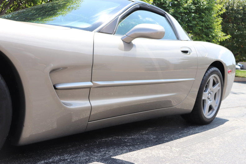 56596a5c8d726 low res 1998 chevrolet corvette