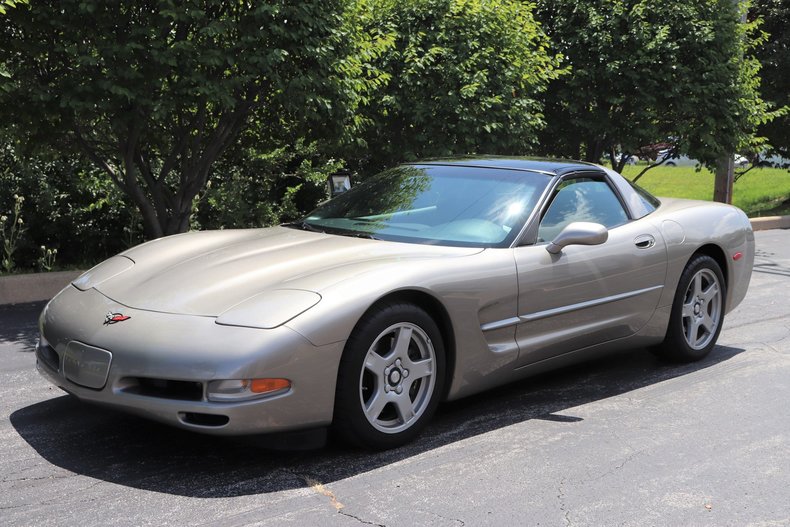 565975d5183f5 low res 1998 chevrolet corvette